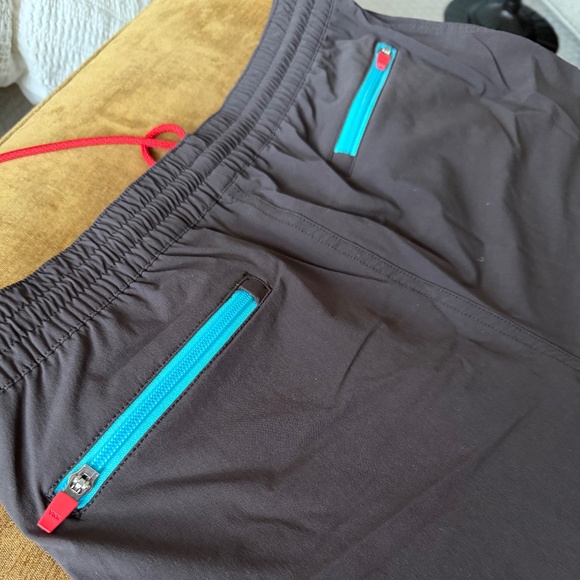 Topo Designs Global Shorts - Picture 2 of 5